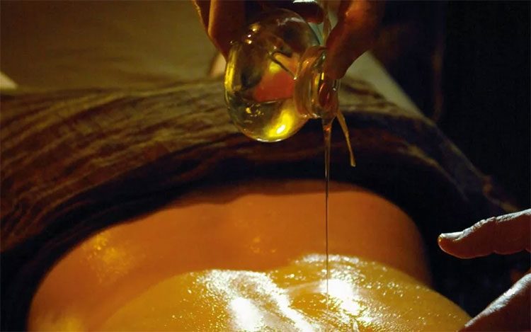 массажные масла. как выбрать масло для эротического массажа
